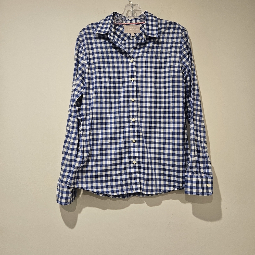 Banana Republic Women's  Navy and White Plaid Shirt, Size Medium